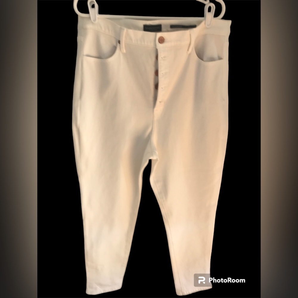BANANA REPUBLIC Button Fly High Rise Slim Jeans, Sz. 35 EXCELLENT CONDITION